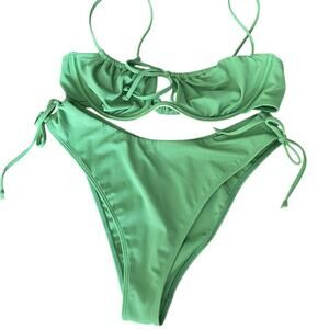 Delilah Green Underwire Tie Bikini size large